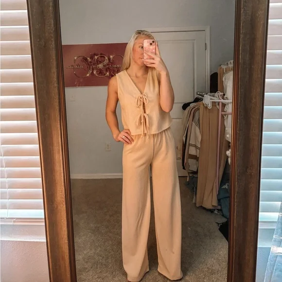 Matching Set - Picture 3 of 3